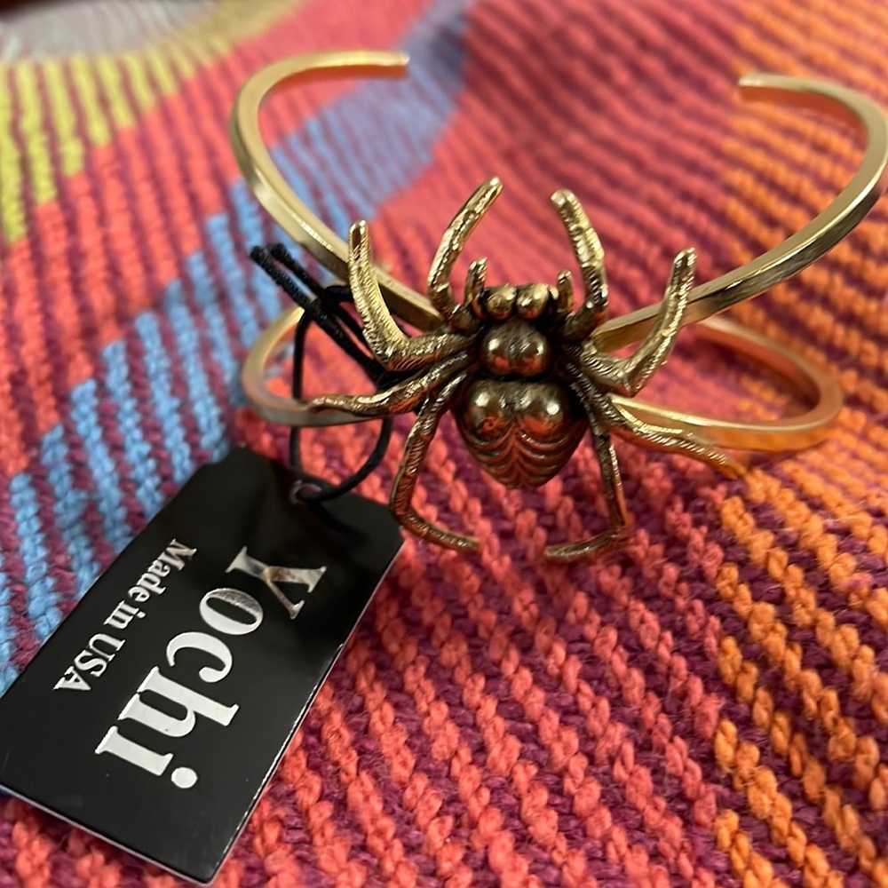 YOCHI NWT Spider Bracelet